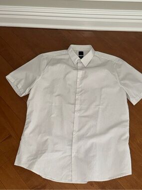H&M size XL Short Sleeve Buttondown